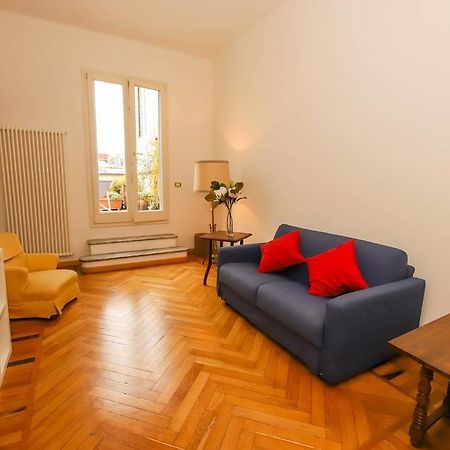 Altido Apt For 3 With Rooftop Balcony And Lovely Cityview Генуя Экстерьер фото