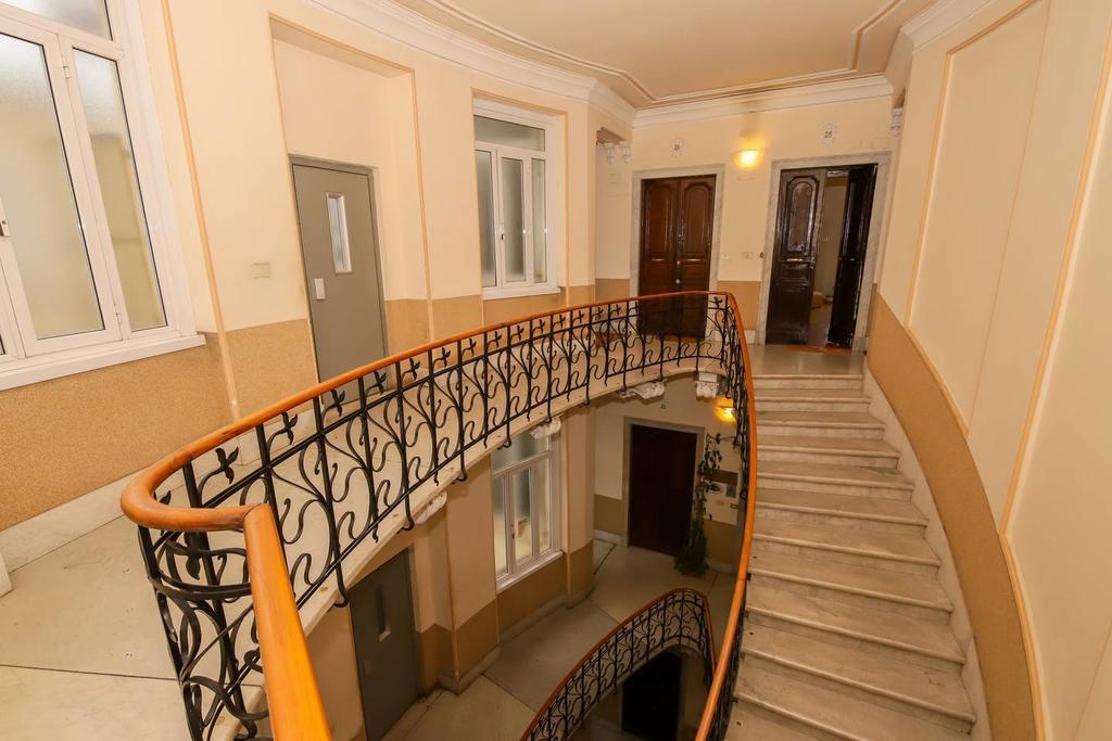 Altido Apt For 3 With Rooftop Balcony And Lovely Cityview Генуя Экстерьер фото