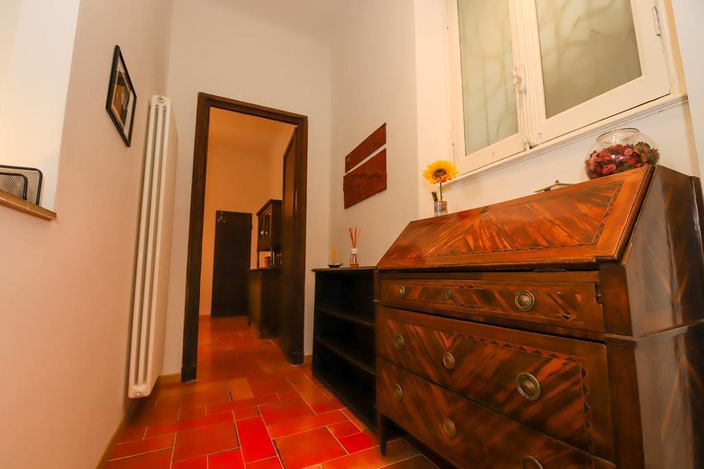 Altido Apt For 3 With Rooftop Balcony And Lovely Cityview Генуя Экстерьер фото