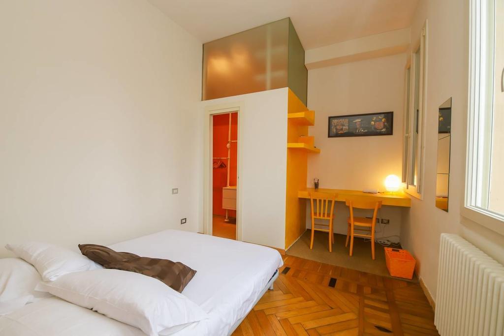 Altido Apt For 3 With Rooftop Balcony And Lovely Cityview Генуя Экстерьер фото